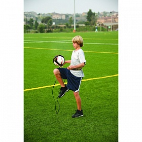 Футбол "Star Kick Trainer" SKLZ от магазина РиниСпорт